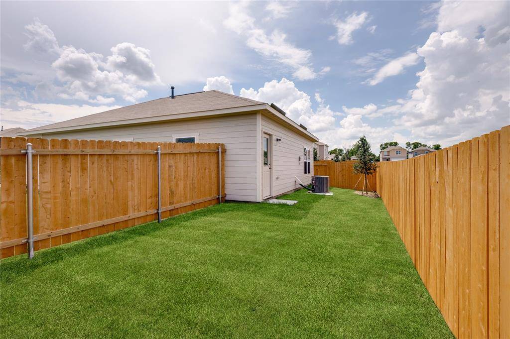 2051 Braveheart Drive, Crandall, TX 75114