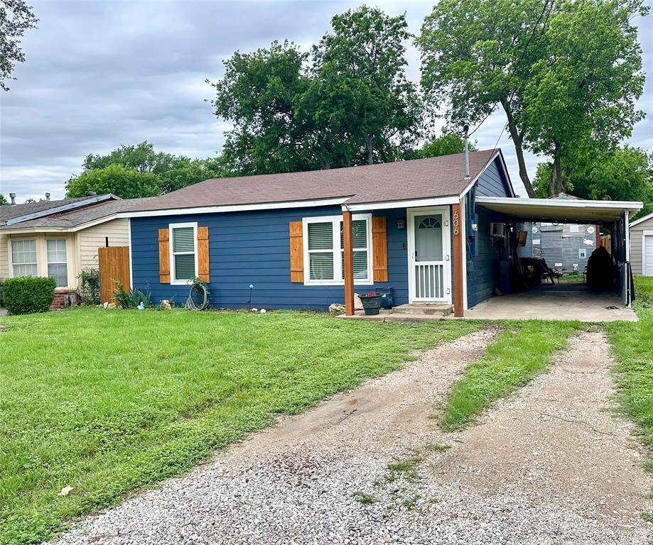 606 Lilly Street, Cleburne, TX 76033