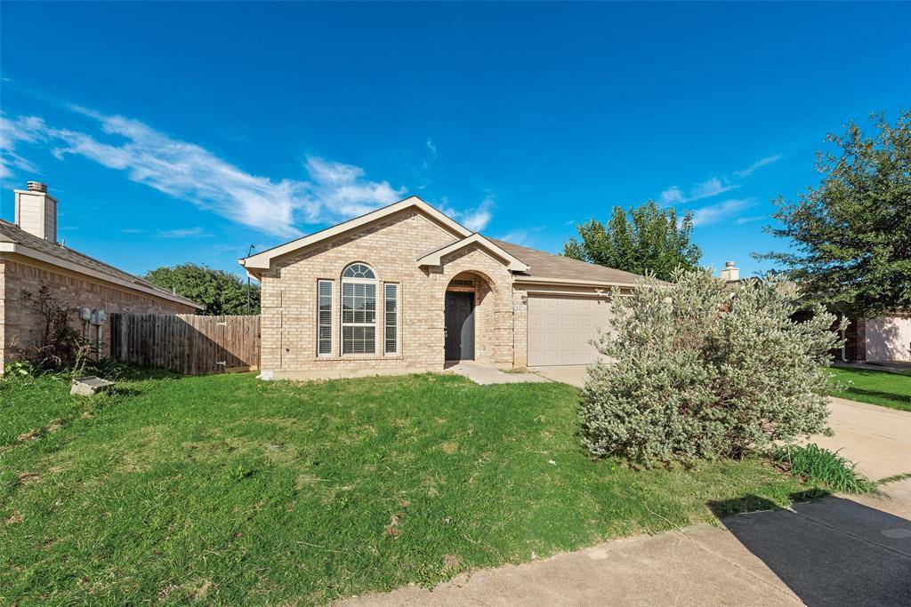 7437 Diamond Springs Trail, Fort Worth, TX 76123