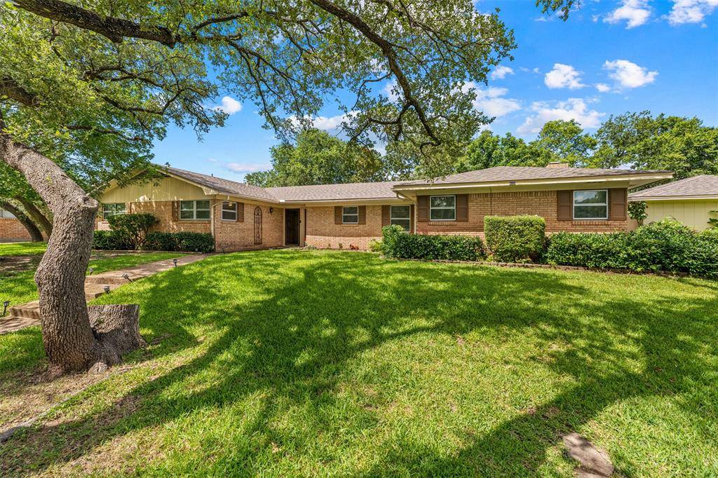 708 Topeka Drive, Woodway, TX 76712