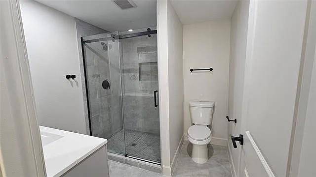 706 N Main Street, Ector, TX 75439