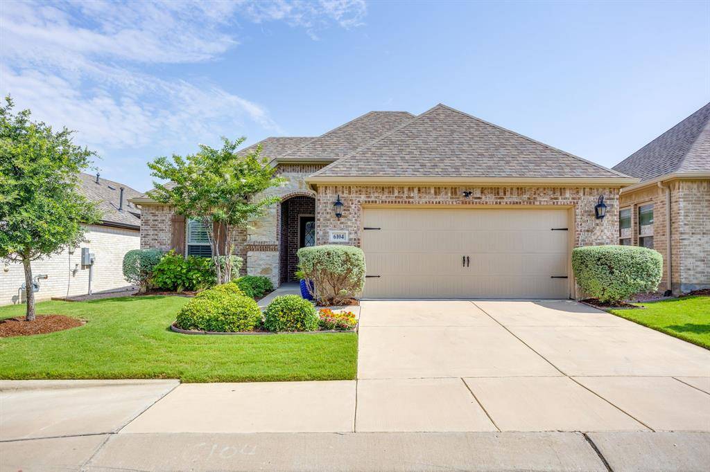 6104 Carmona Trail, Fort Worth, TX 76123