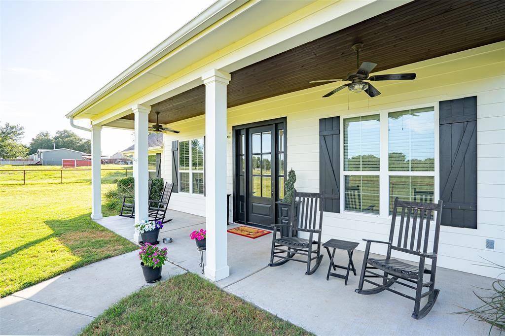 1920 Meander Road, Granbury, TX 76049