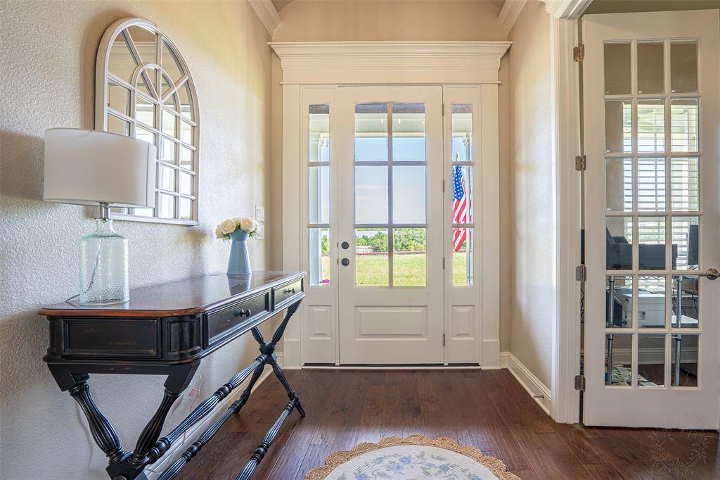 1920 Meander Road, Granbury, TX 76049
