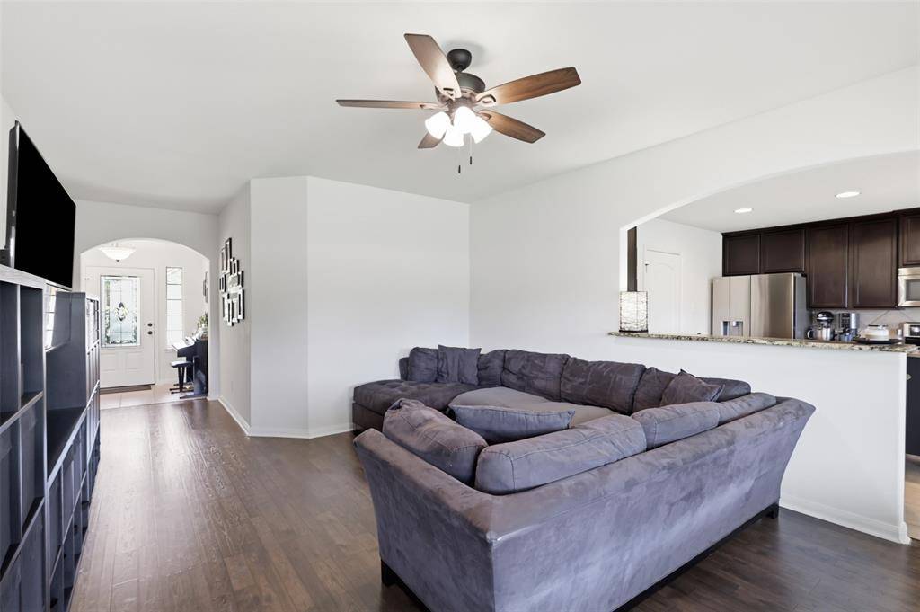 413 Water Oak, Denton, TX 76209