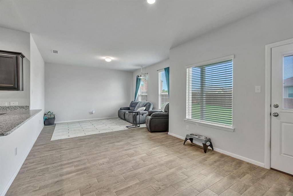 9752 New Bern Drive, Fort Worth, TX 76108