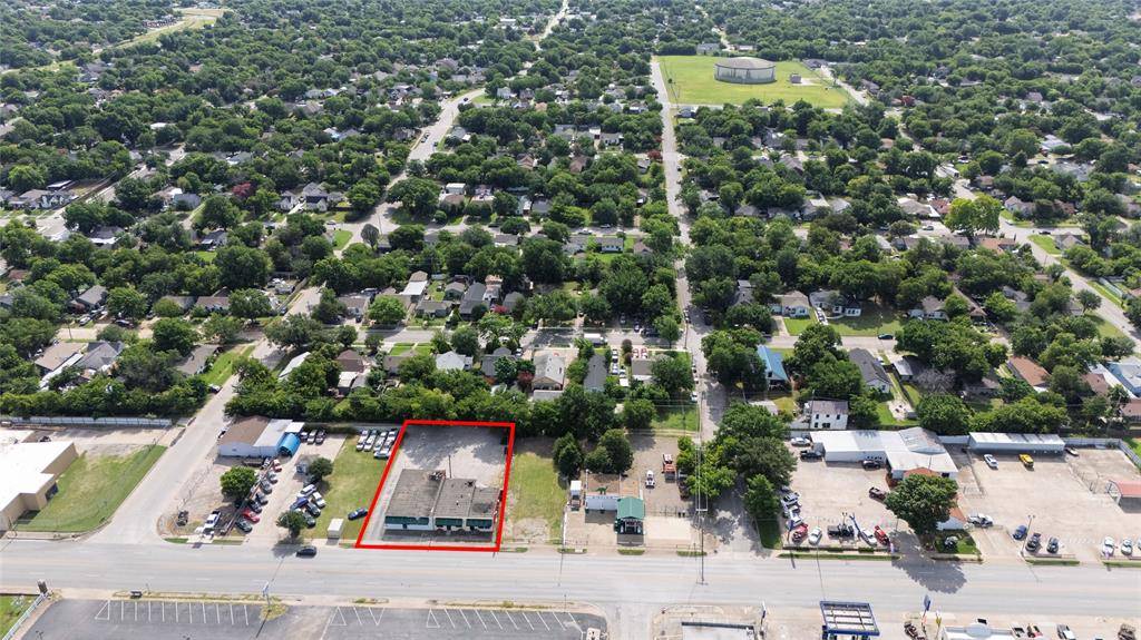 3717 Mccart Avenue, Fort Worth, TX 76110