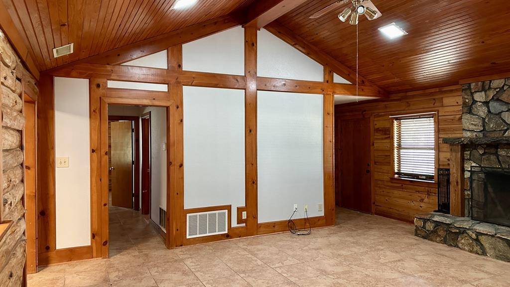 126 N Garza Road, Shady Shores, TX 76208