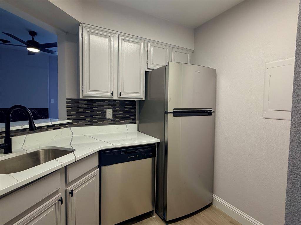 5757 Martel Avenue #B05, Dallas, TX 75206