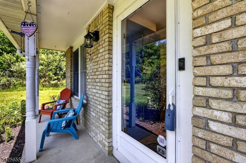 51 Liberty Ln, Franklin Boro, NJ 07416