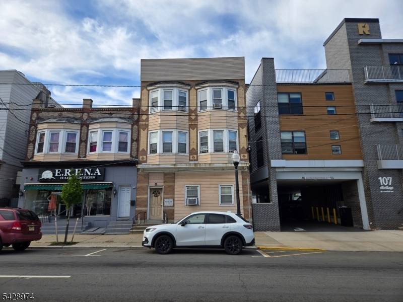 105 E Westfield Ave, Roselle Park Boro, NJ 07204