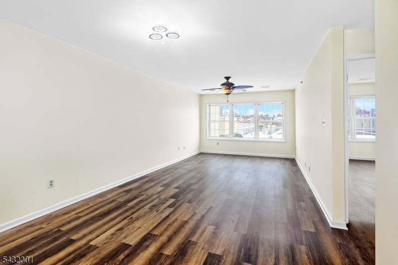 9 Madison Ave #18, Paterson City, NJ 07524