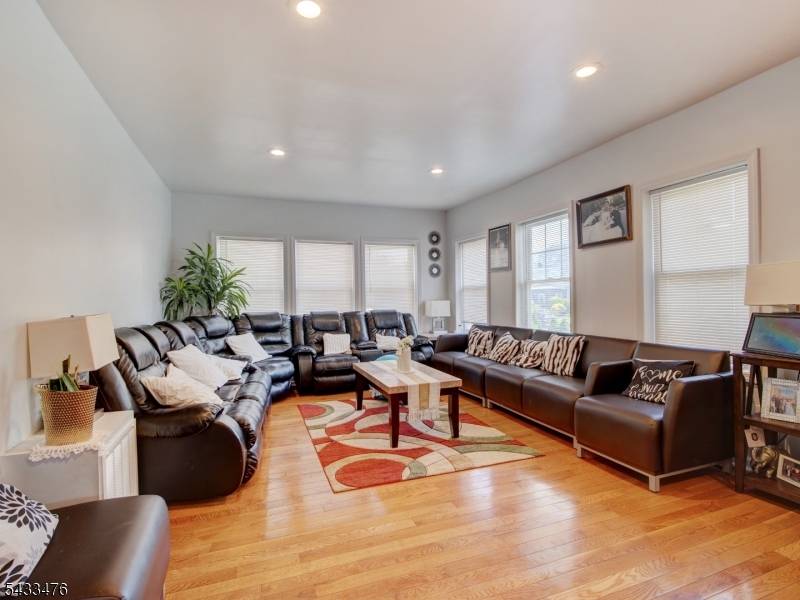 408-410 Elmora Ave, Elizabeth City, NJ 07208
