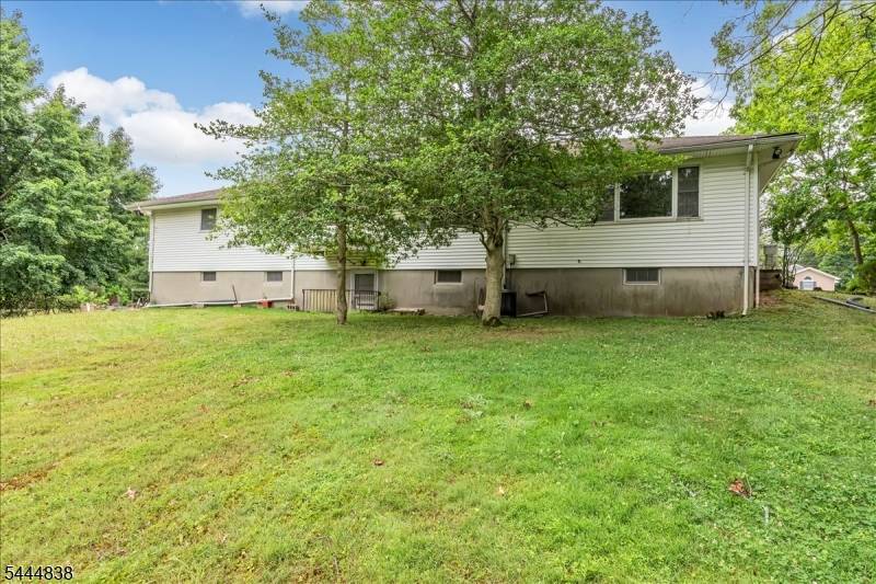 6 Orchard Dr, Scotch Plains Twp., NJ 07076