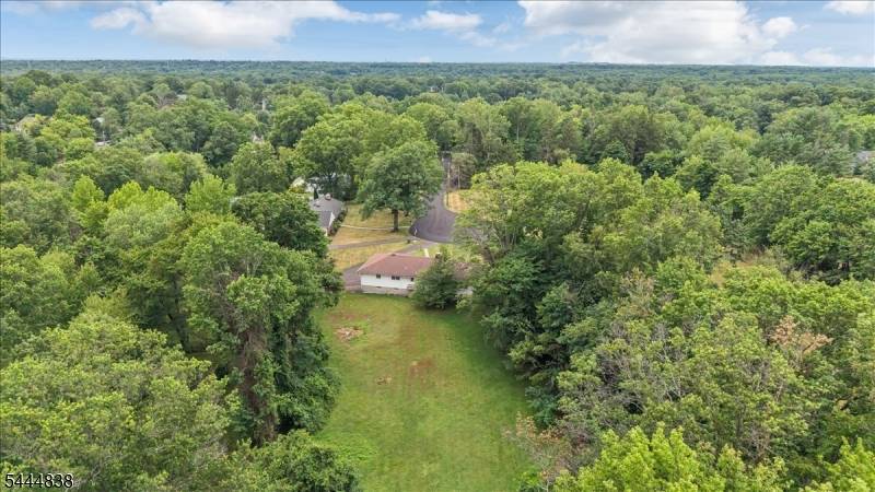 6 Orchard Dr, Scotch Plains Twp., NJ 07076