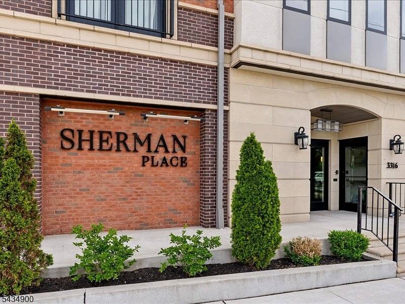 3316 John F Kennedy Blvd #404, Jersey City, NJ 07307