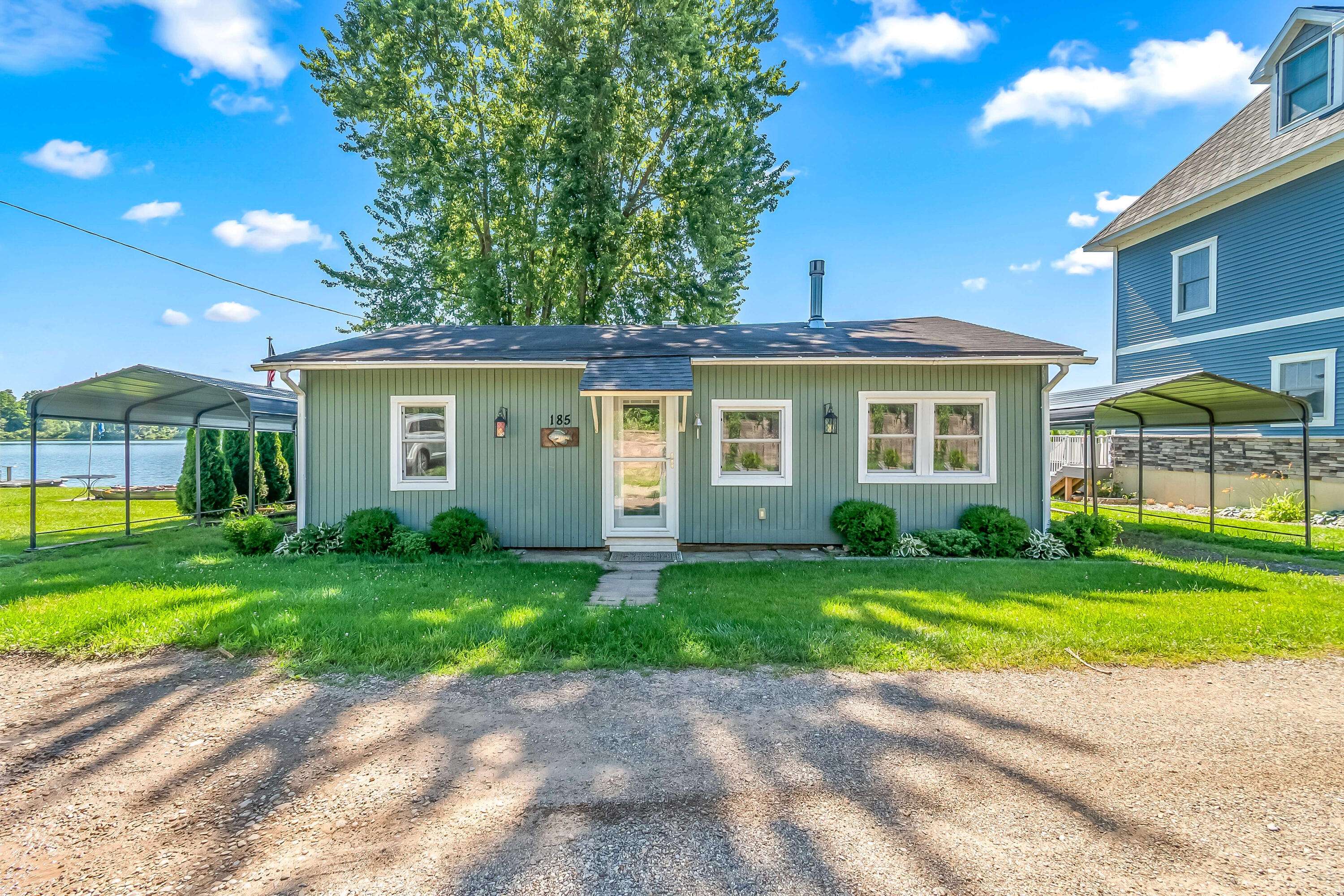 185 Bluegill LN, Coldwater, MI 49036