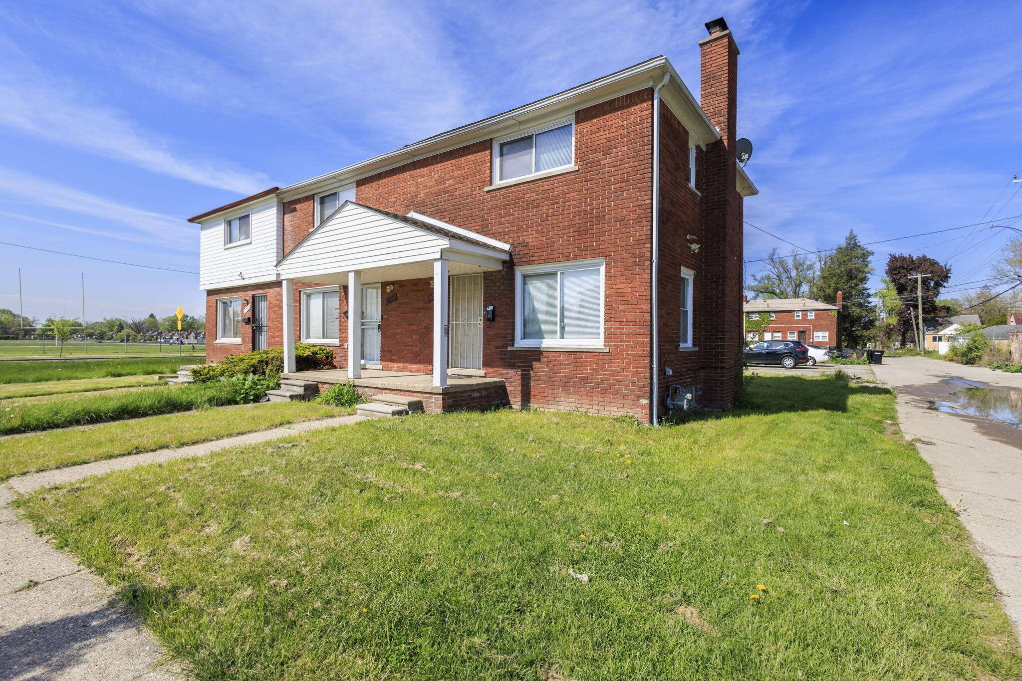 9521 Brace ST, Detroit City, MI 48228