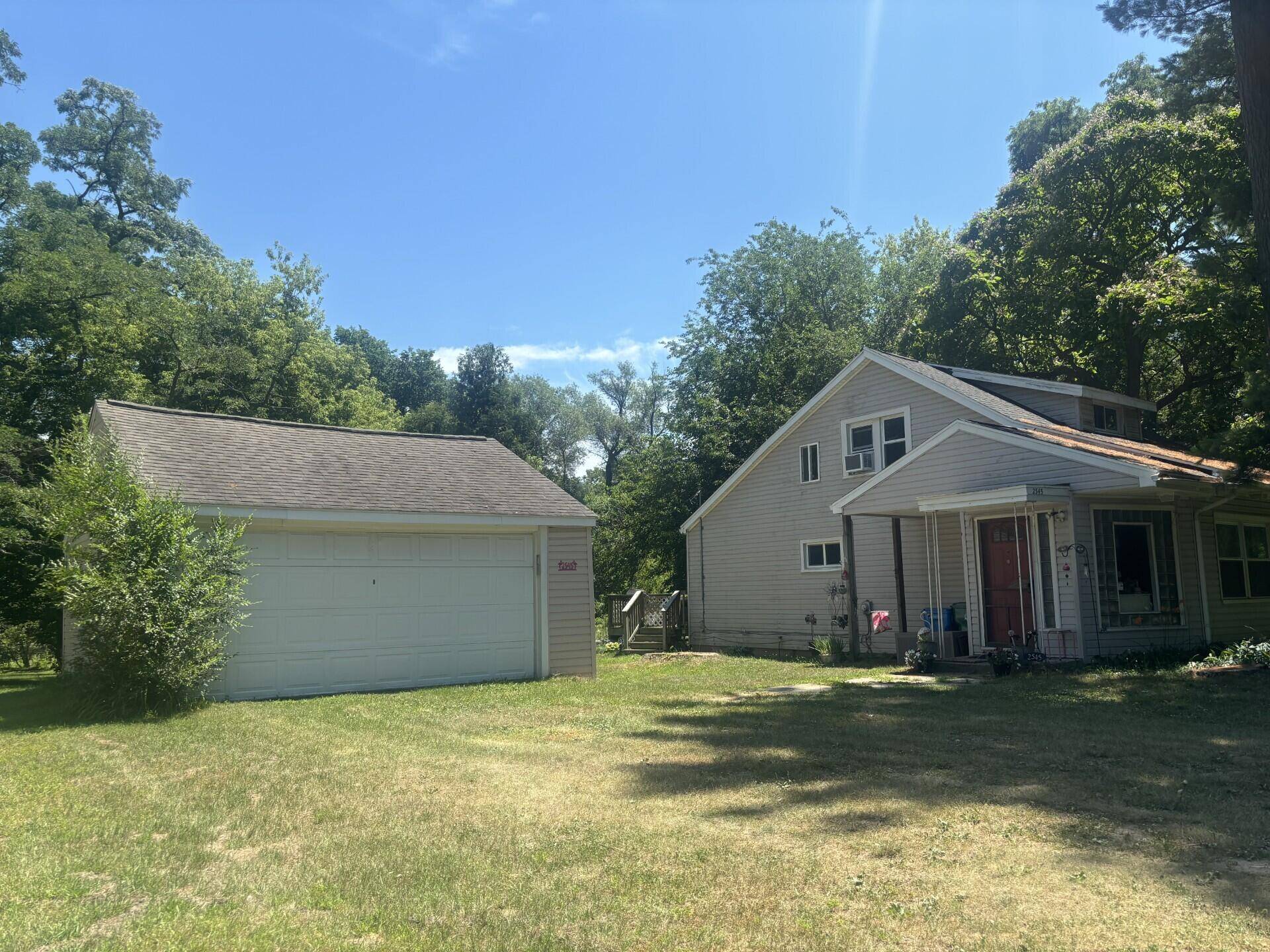 2545 Massena AVE, Commerce Twp, MI 48382