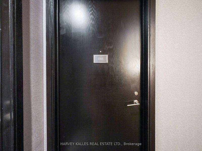 18 Yorkville AVE #1305, Toronto C02, ON M4W 3Y8
