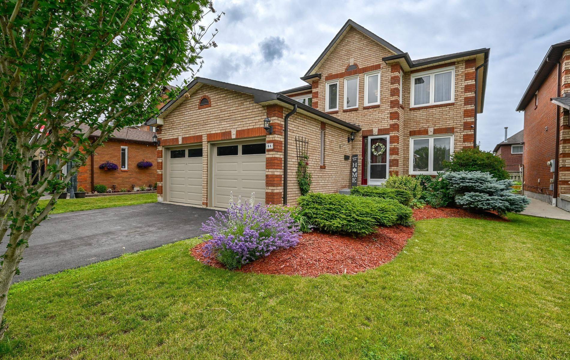 64 Keeble CRES, Ajax, ON L1T 3R5