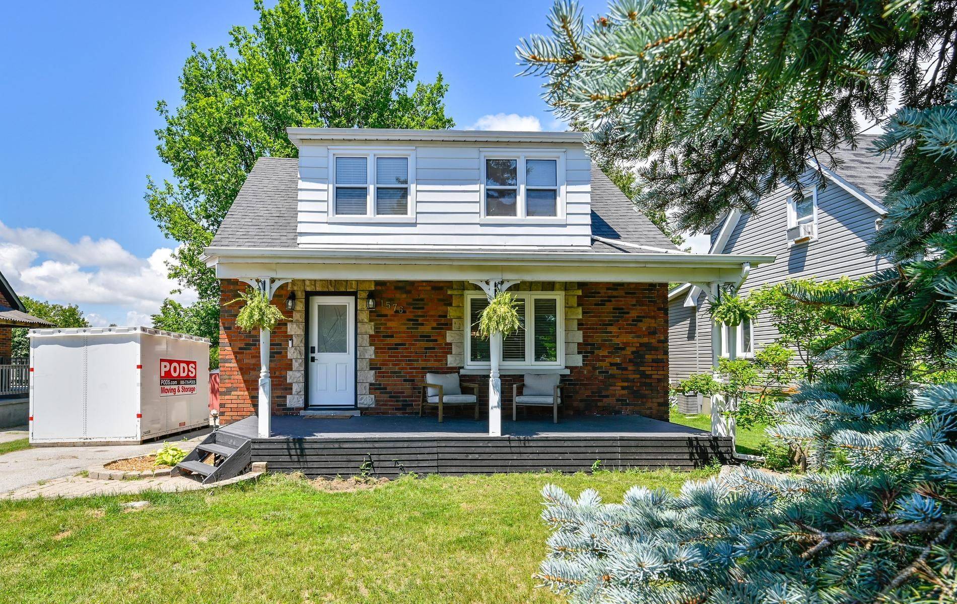 1576 Highway 2 RD, Clarington, ON L1E 2R7