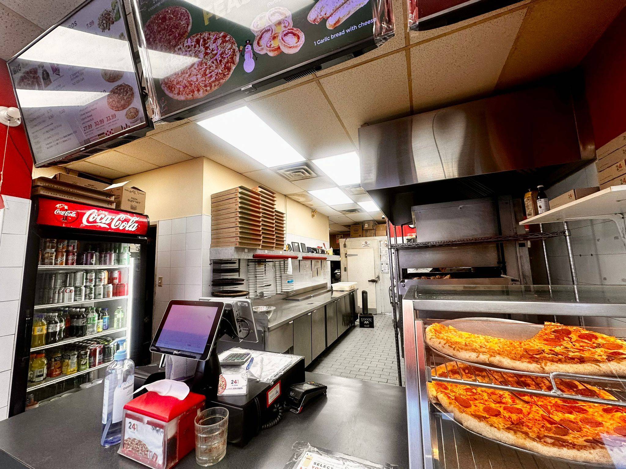 465 Bayly ST W #(241 Pizza), Ajax, ON L1S 6M7