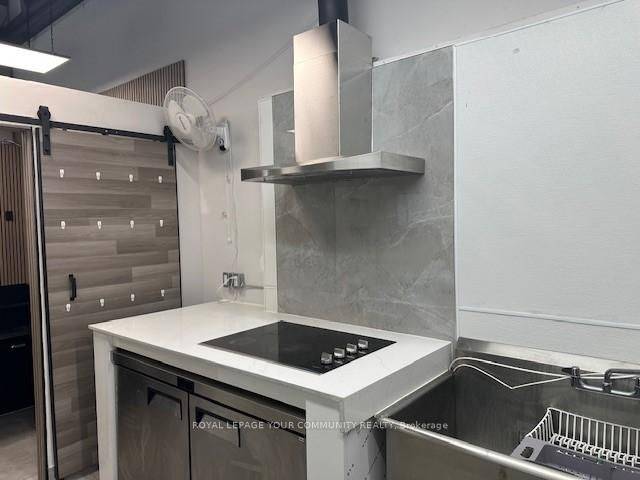7181 Yonge ST #13, Markham, ON L3T 0C7