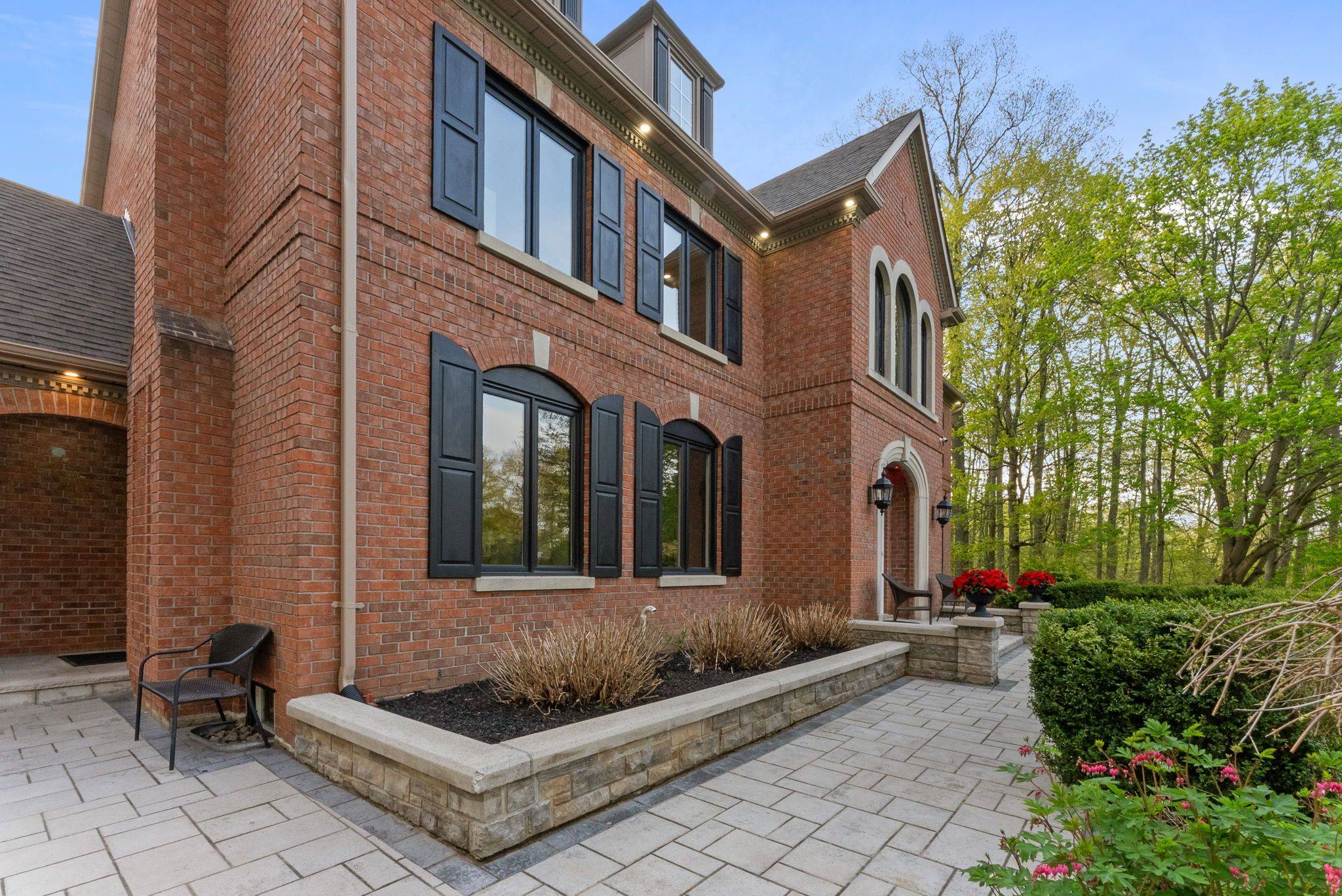 10 Oakview PL, Uxbridge, ON L9P 0L1