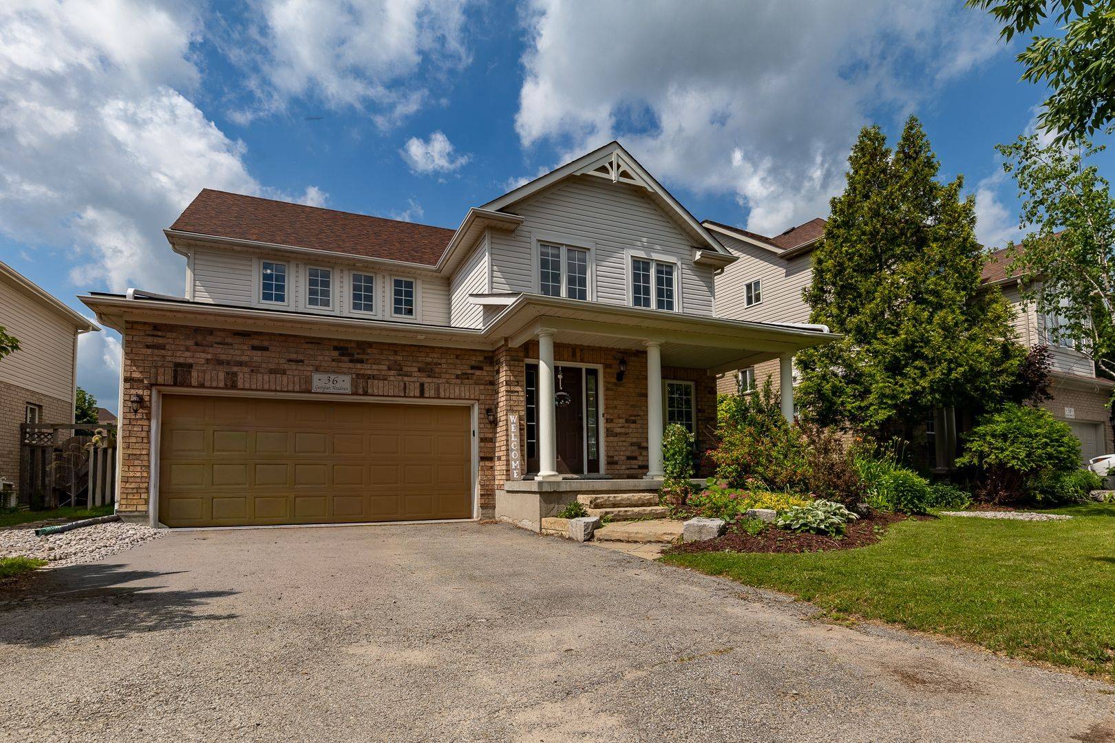 36 Georgian Meadows DR, Collingwood, ON L9Y 5H2