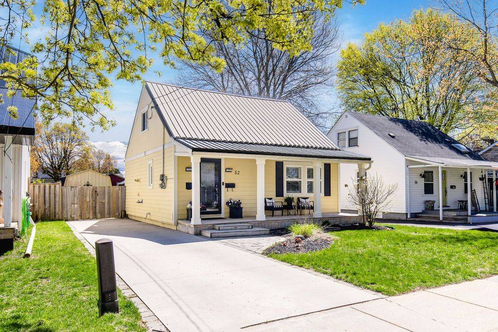 52 Seventh ST, Collingwood, ON L9Y 2A7