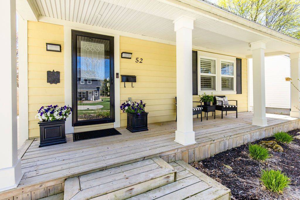 52 Seventh ST, Collingwood, ON L9Y 2A7