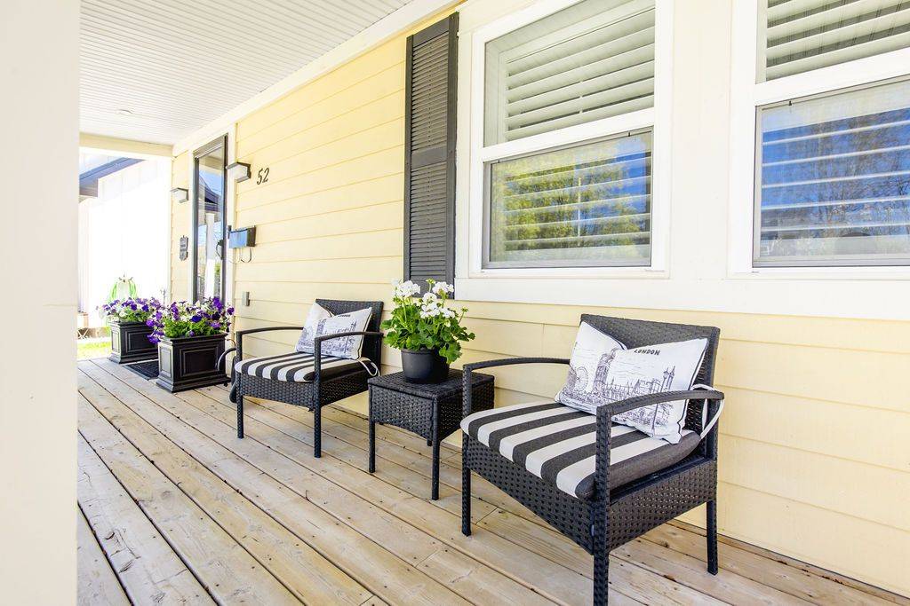 52 Seventh ST, Collingwood, ON L9Y 2A7