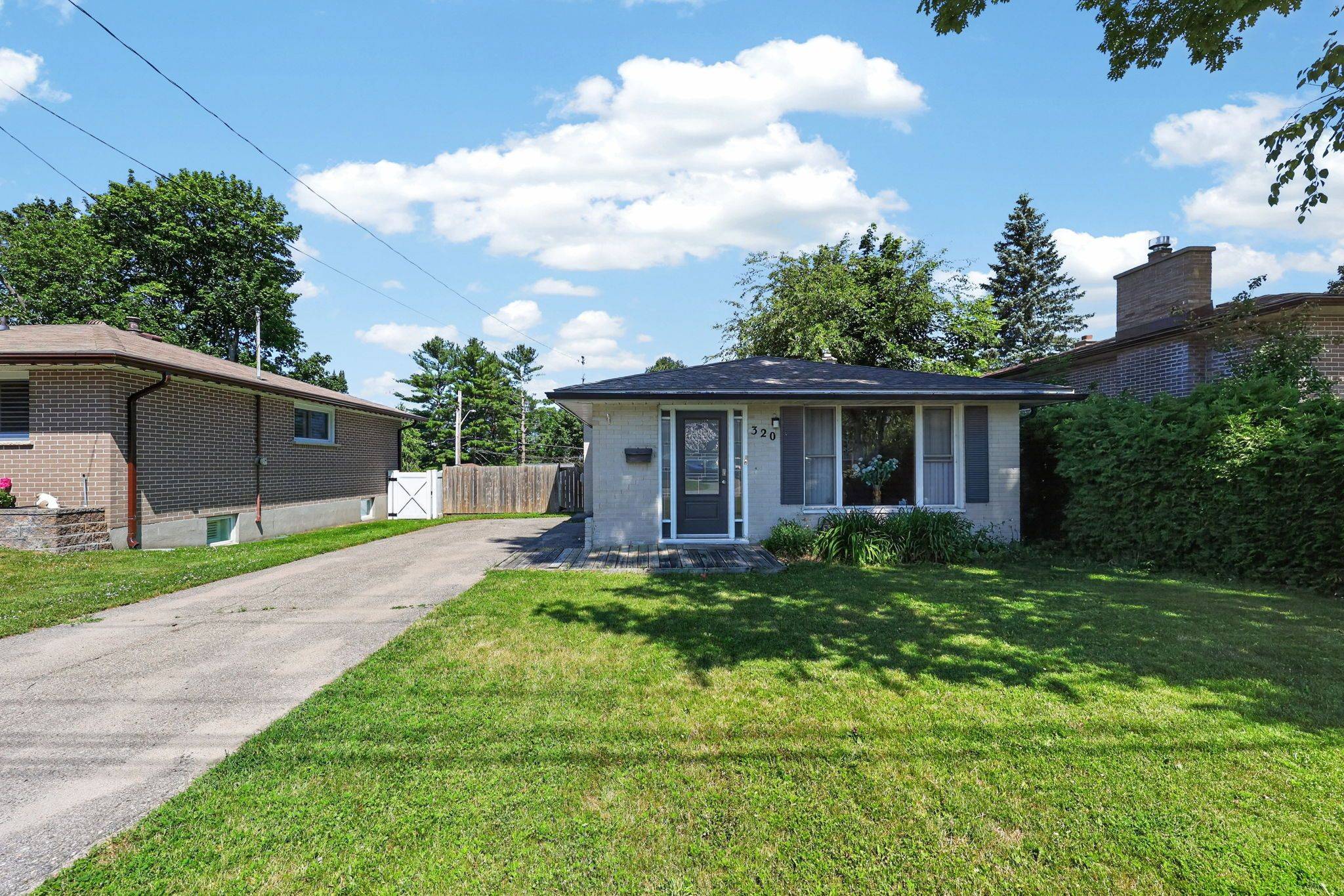 320 Scott ST, Midland, ON L4R 2N1