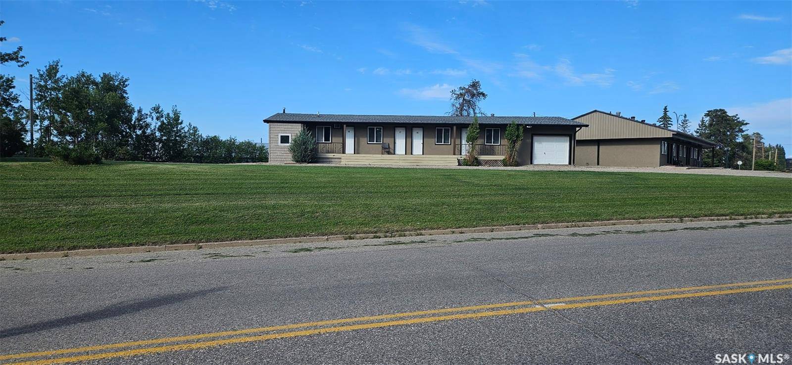 720 8TH STREET W, Nipawin, SK S0E 1E0