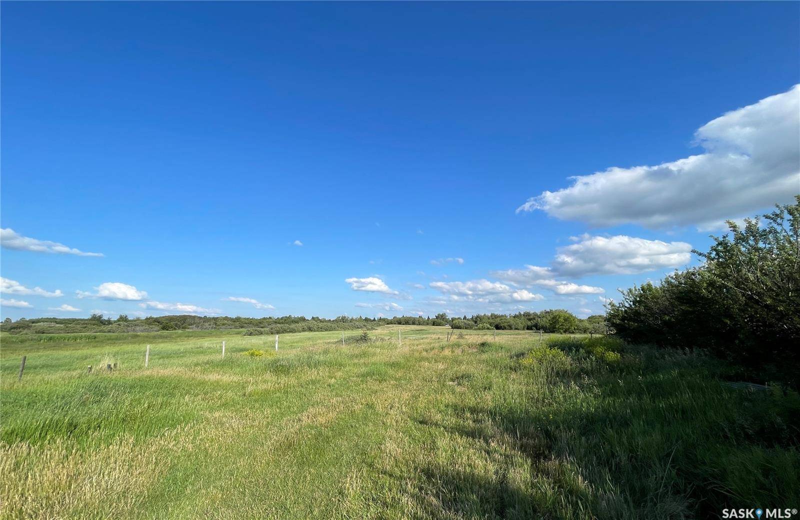 1 Railway AVENUE W, North Battleford, SK S9A 2X6