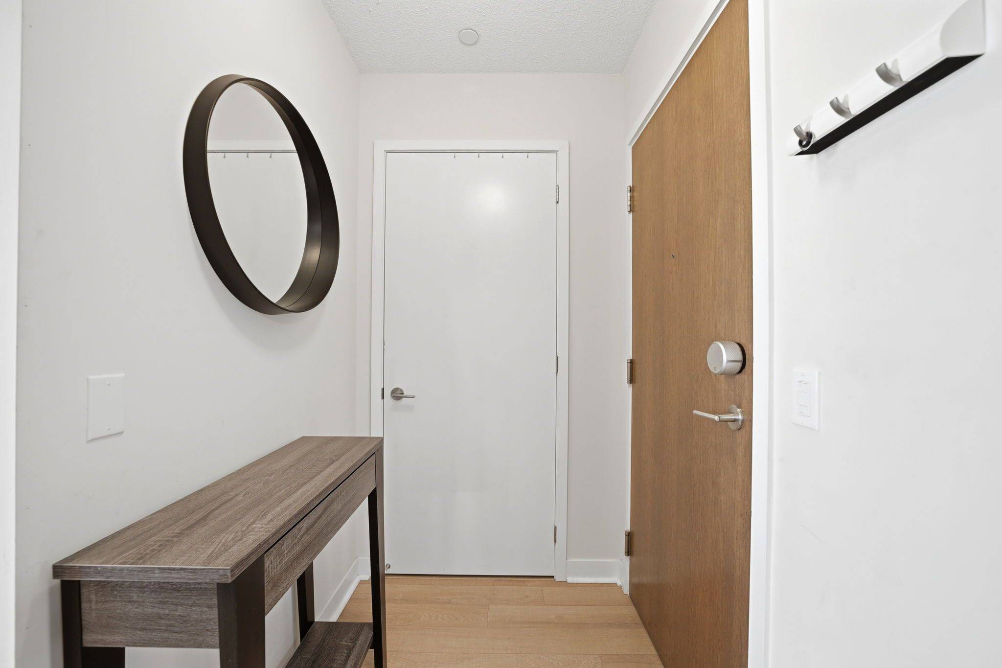 3975 Grand Park DR #401, Mississauga, ON L5B 0K4