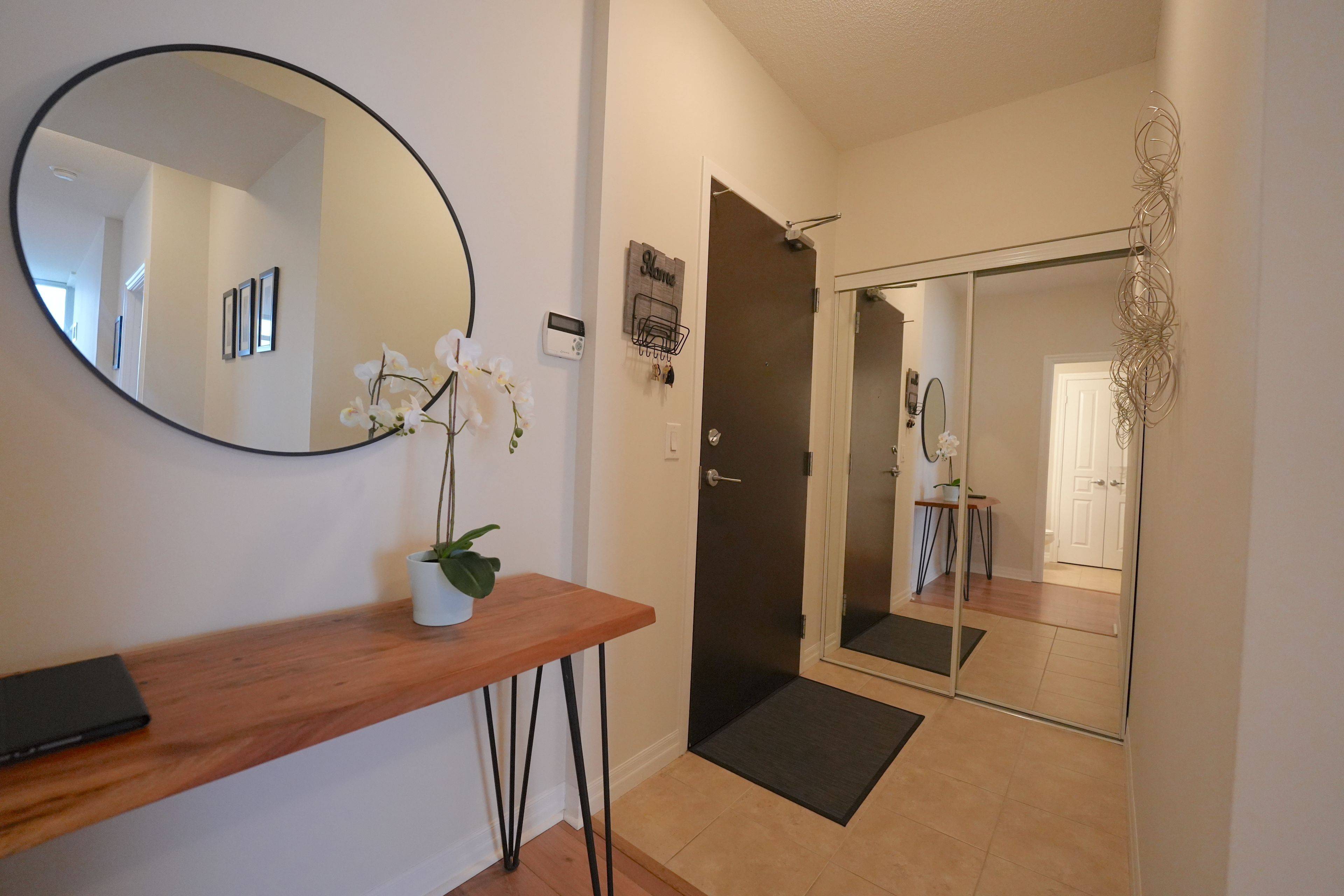 225 Webb DR #3410, Mississauga, ON L5B 4P2