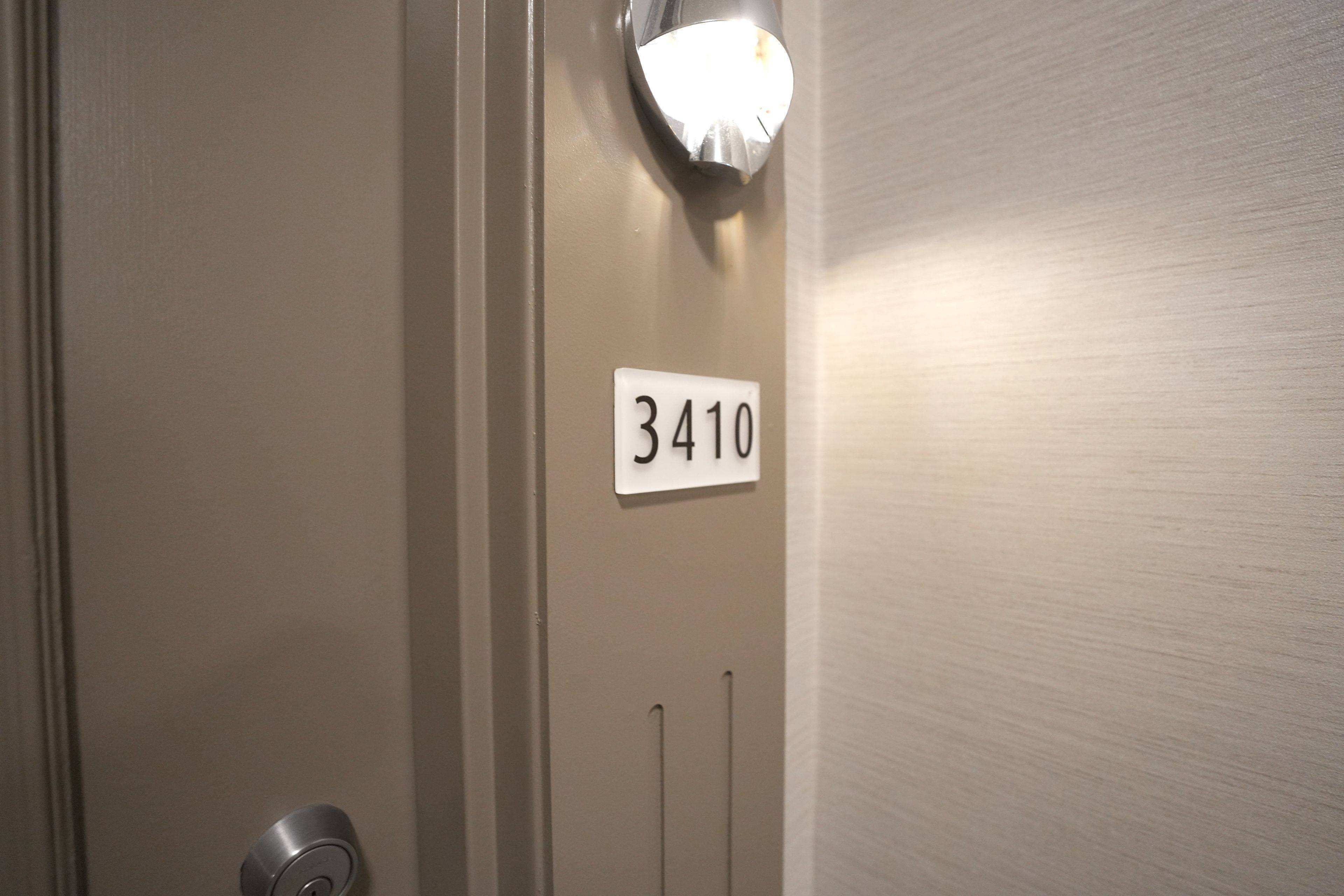 225 Webb DR #3410, Mississauga, ON L5B 4P2