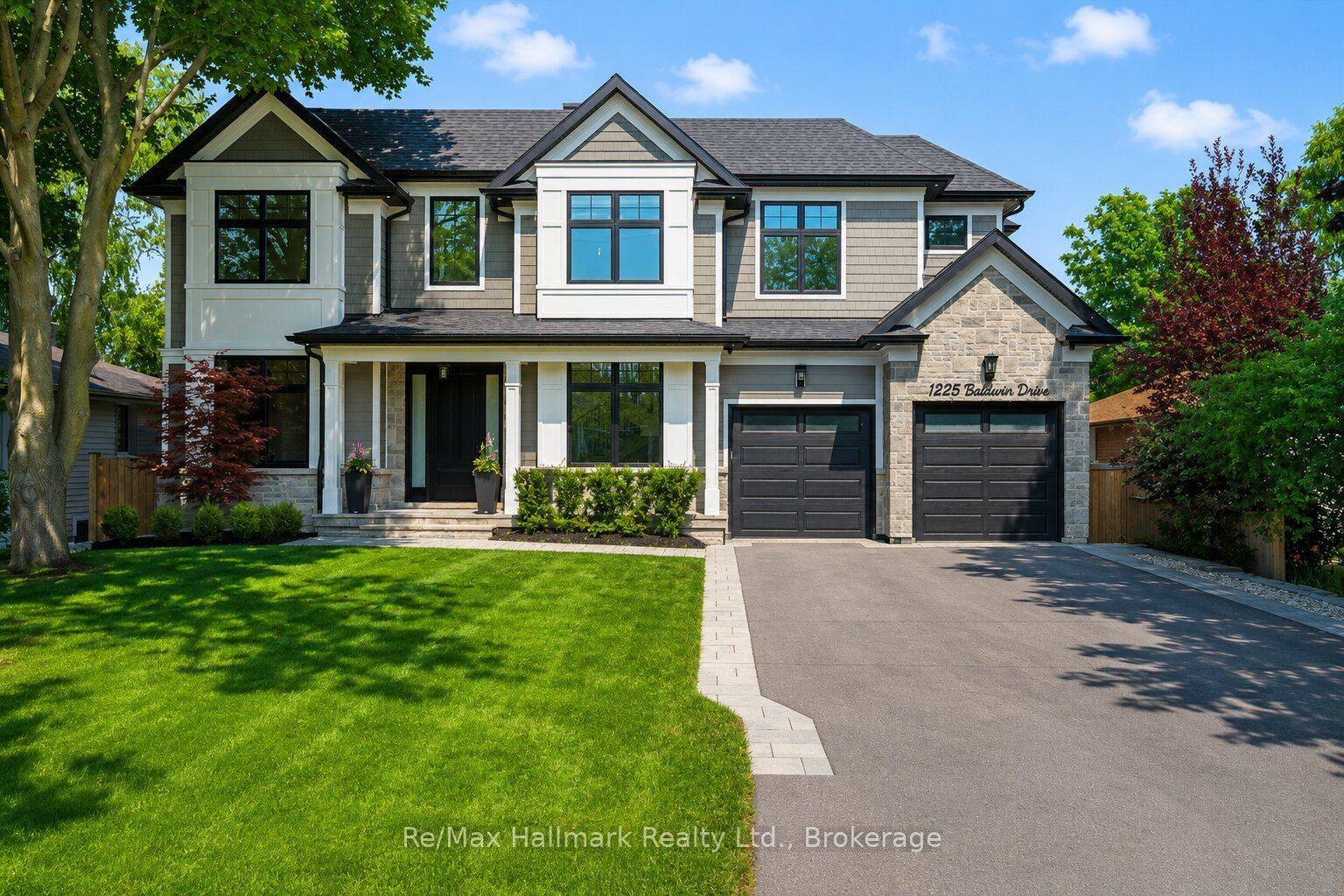 1225 Baldwin DR, Oakville, ON L6J 2W4