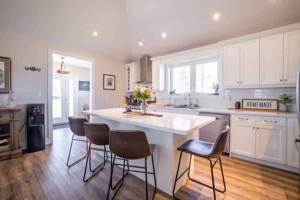 2282 RIDGEMOUNT RD, Fort Erie, ON L0S 1S0