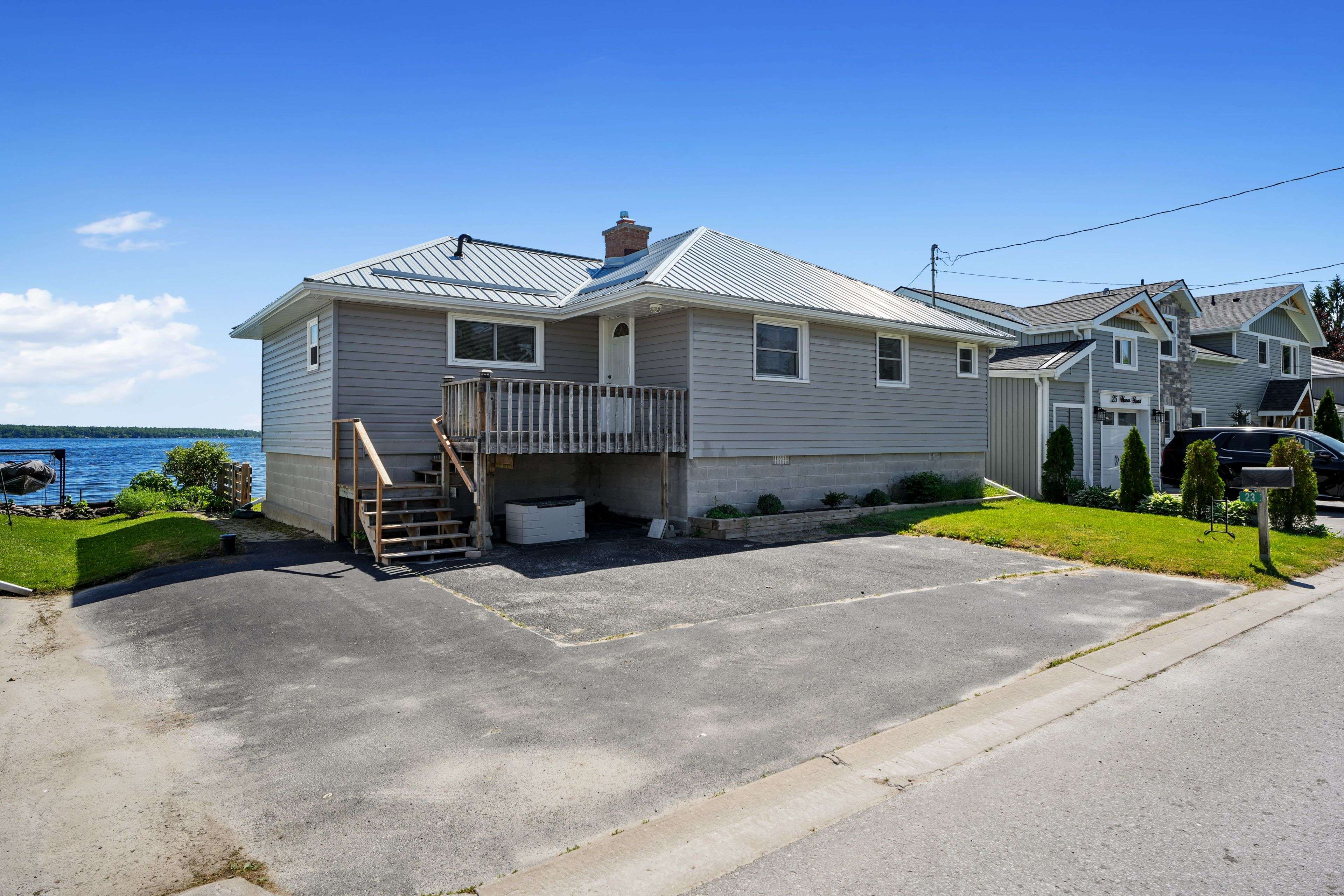 23 Manor RD, Kawartha Lakes, ON K0M 1G0