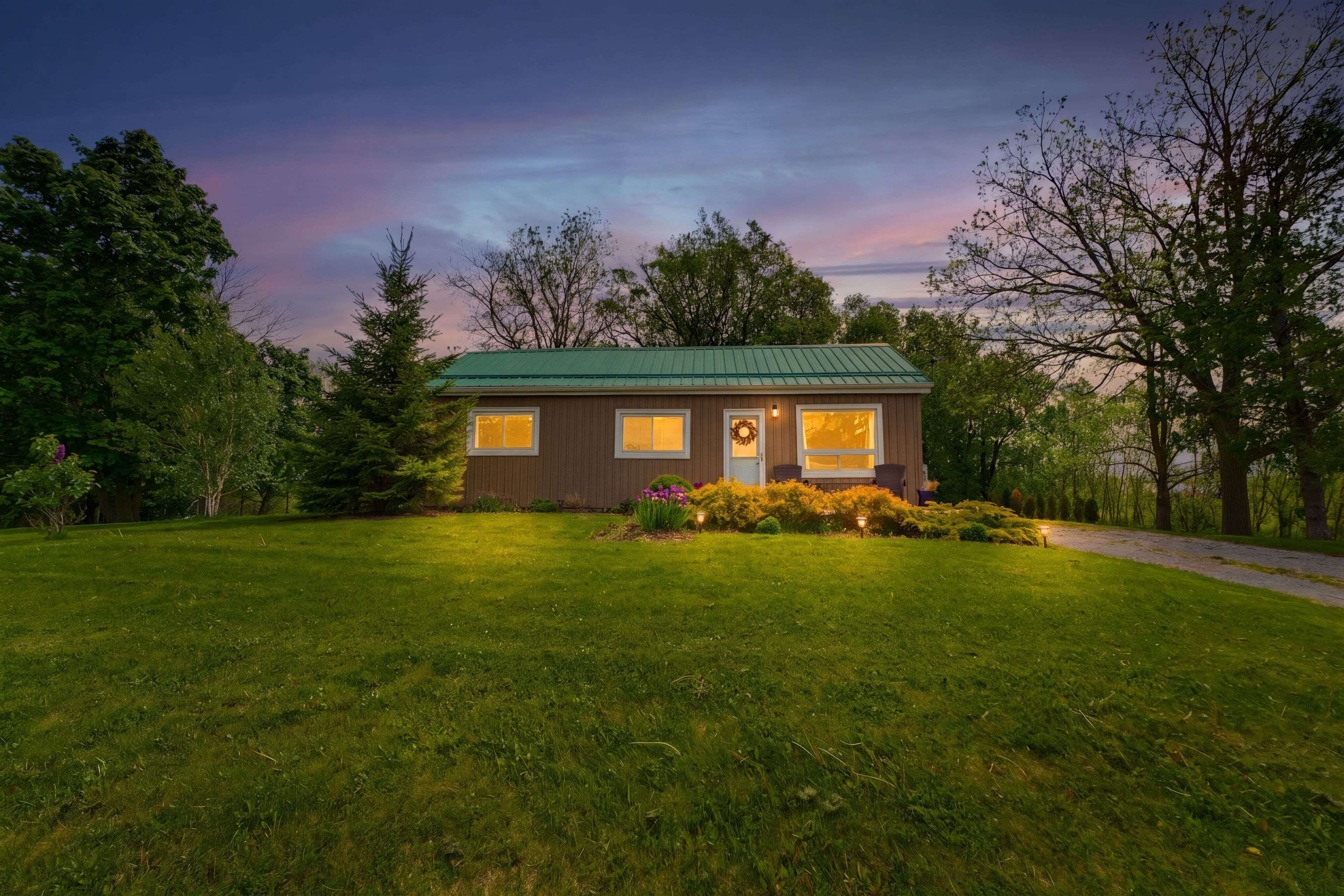1390 Mckenzie RD, Haldimand, ON N3W 2C2