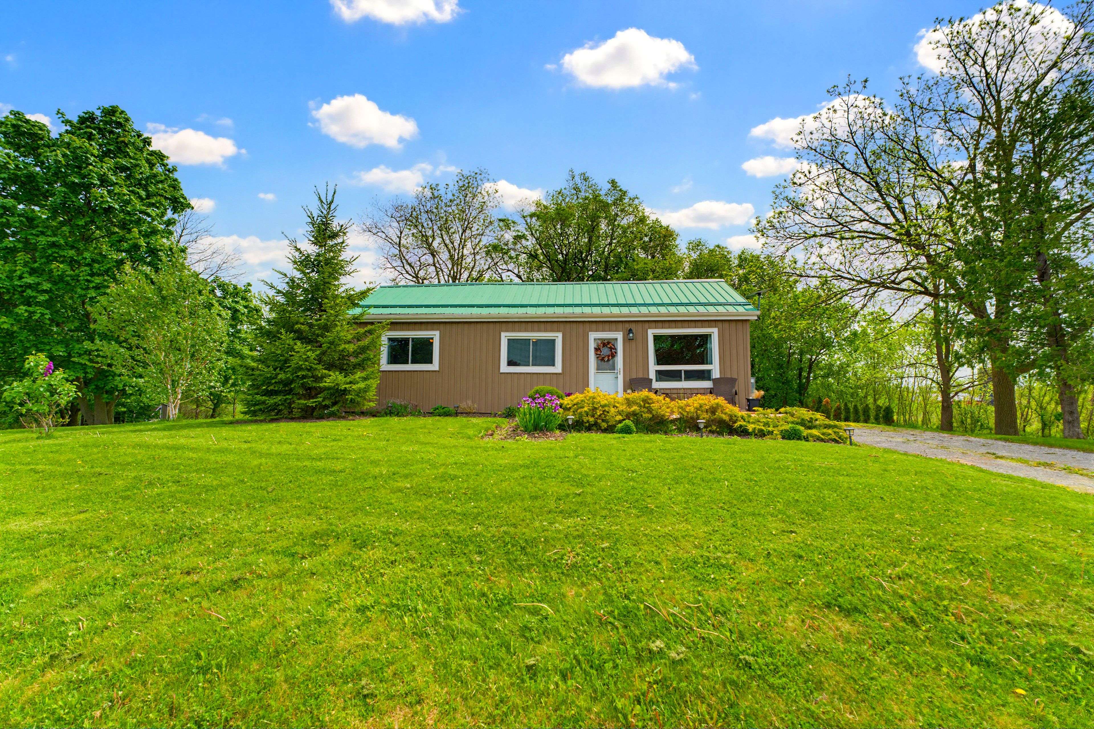 1390 Mckenzie RD, Haldimand, ON N3W 2C2