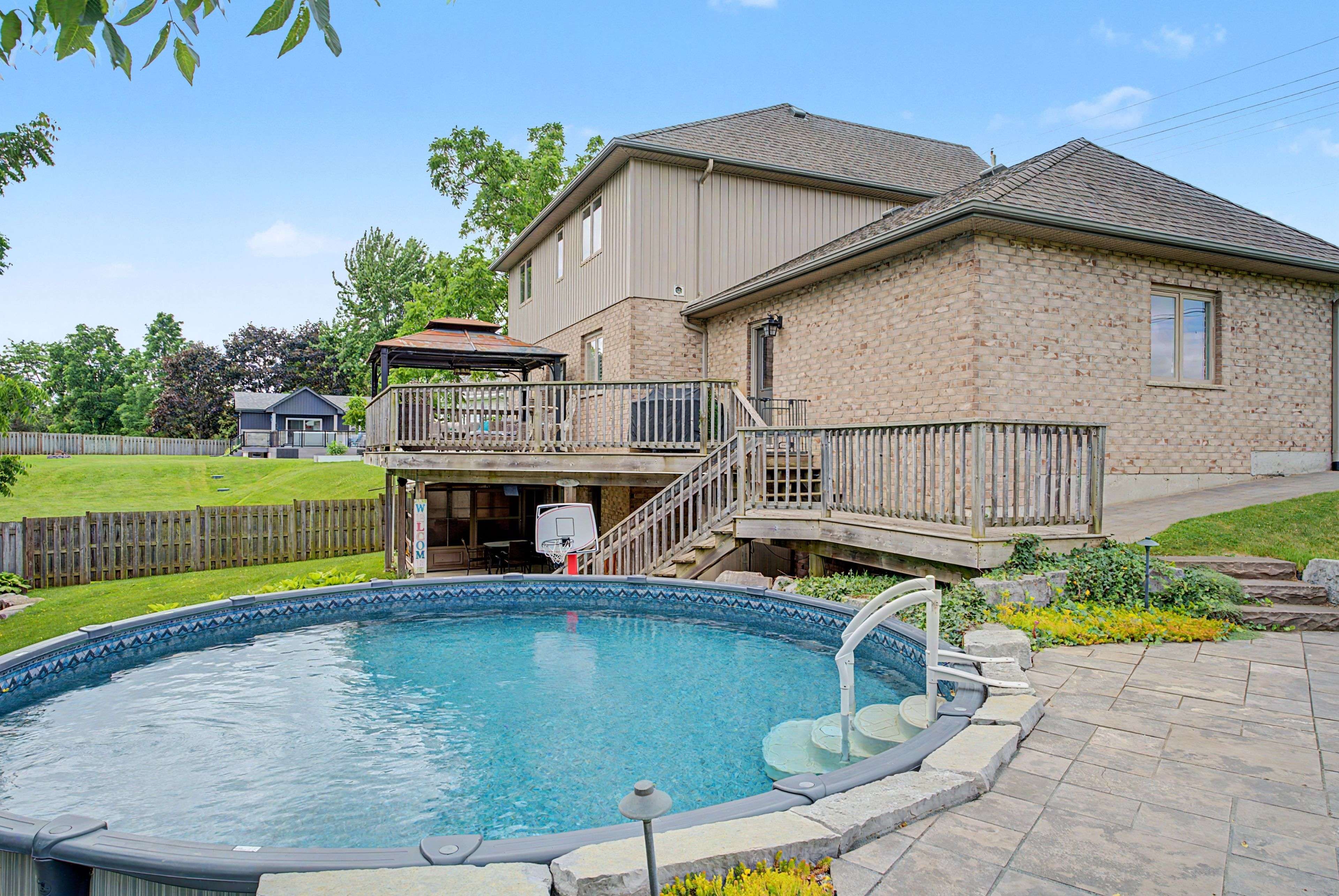 24 Brant RD, Brant, ON N3L 3E1