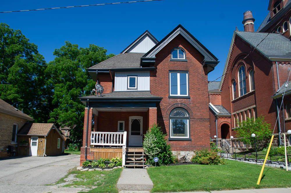 162 Grand River ST N, Brant, ON N3L 2M6
