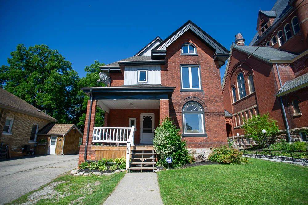 162 Grand River ST N, Brant, ON N3L 2M6