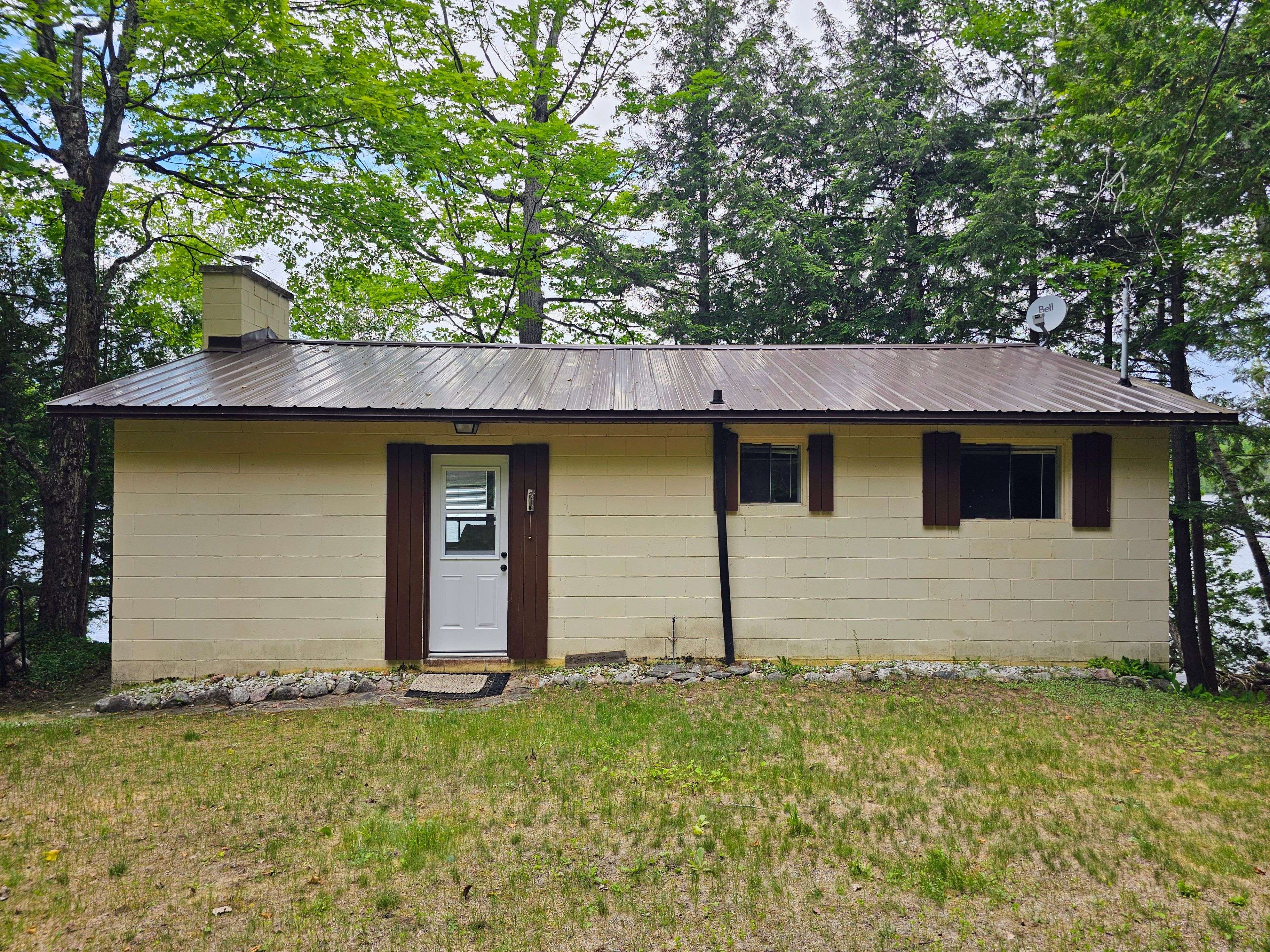 1021 Chalmers LN, Frontenac, ON K0H 2J0