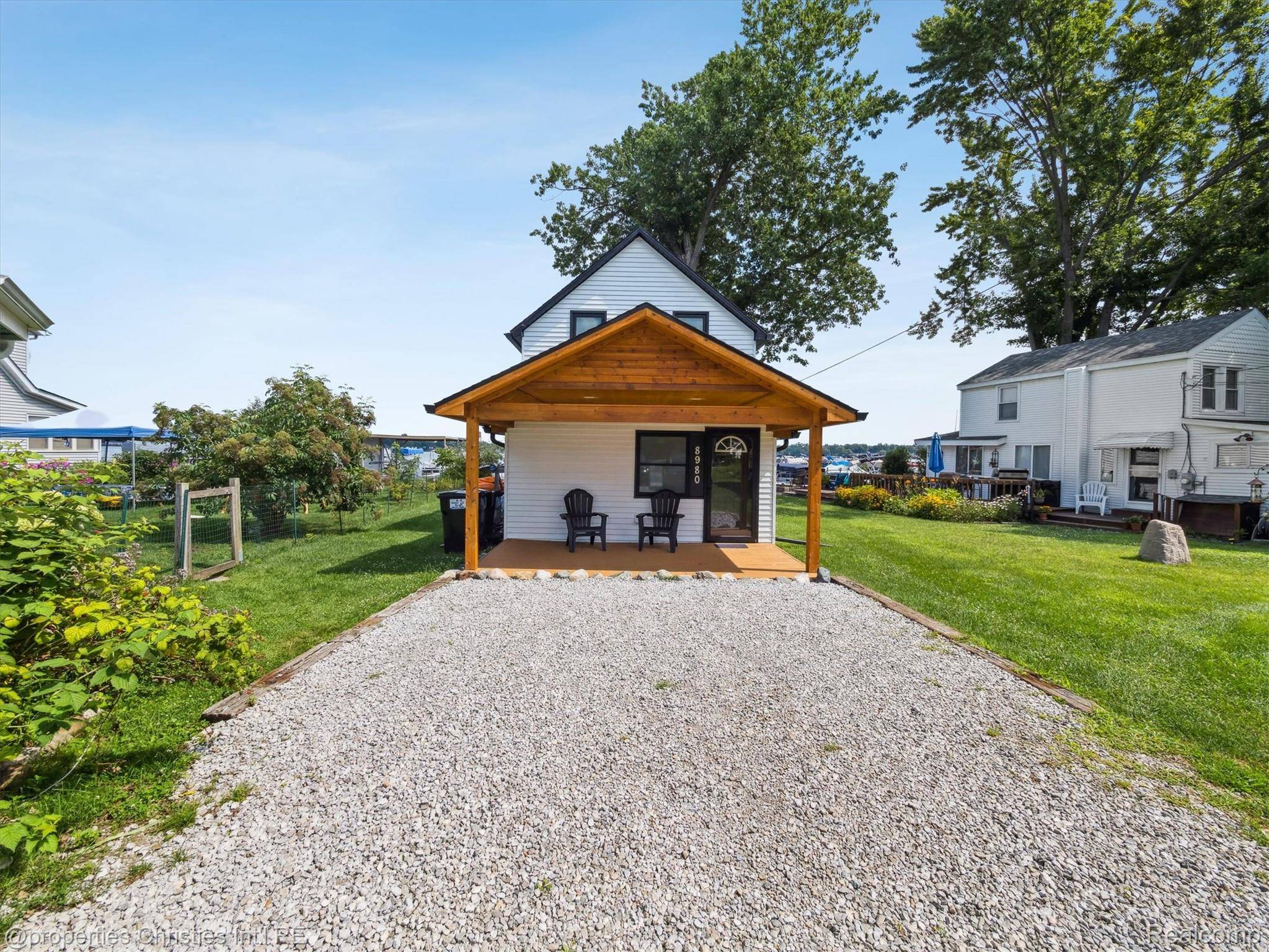 8980 Dexter Pinckney RD, Dexter Township, MI 48169