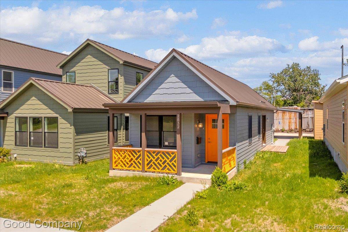 2832 16th ST, Detroit, MI 48216